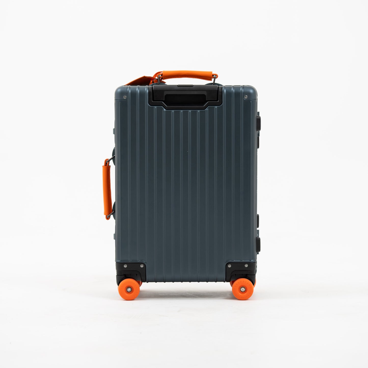 Nevy Blue Classic Cabin