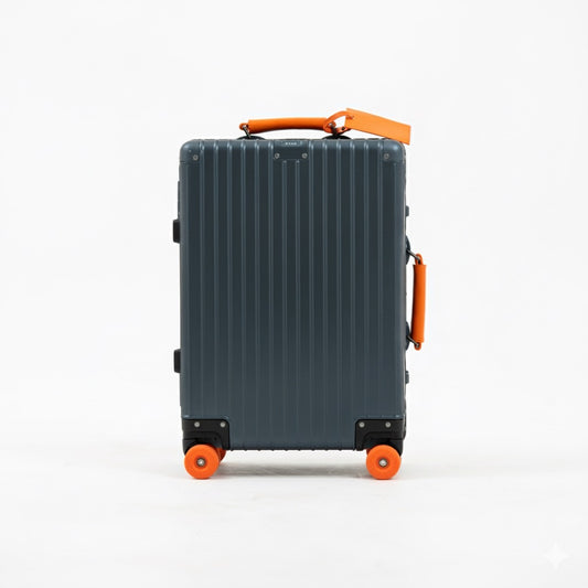 Nevy Blue Classic Cabin