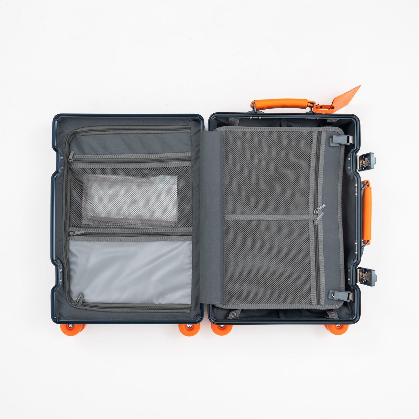 Nevy Blue Classic Cabin