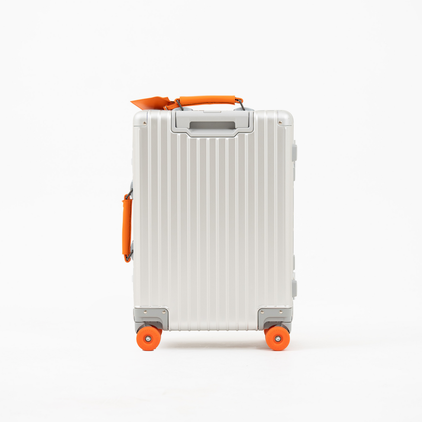 Silver Classic Cabin