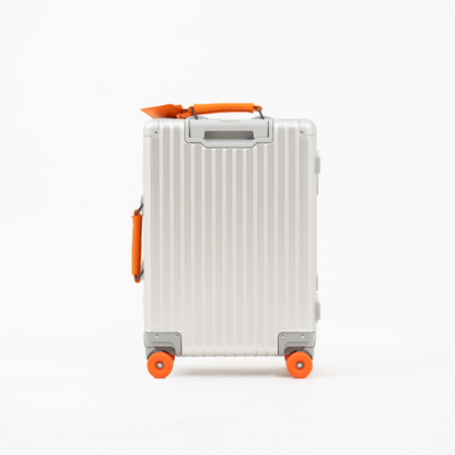 Silver Classic Cabin